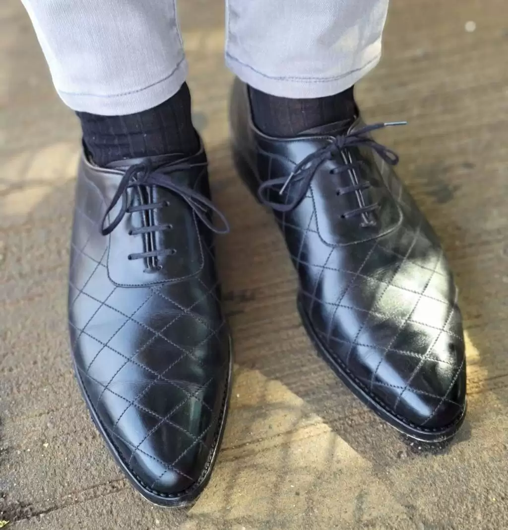 Delusion of the uncreased leather